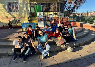 Con la realización del Taller Huerto Comunitario, se busca contribuir al bienestar físico y emocional de NNA del sector Las Pradenas de Peñaflor